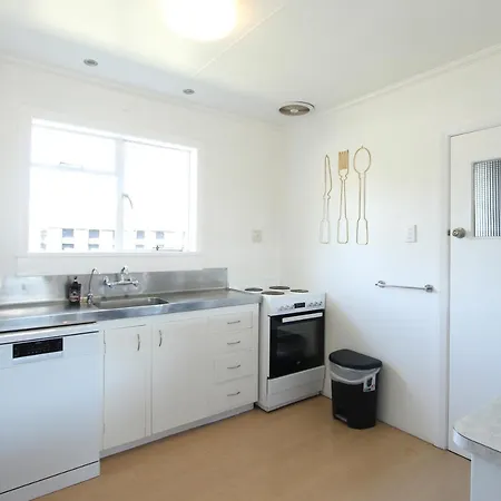 1 - Delightfully Fresh, Private Home Close To Town Wanaka Exterior foto