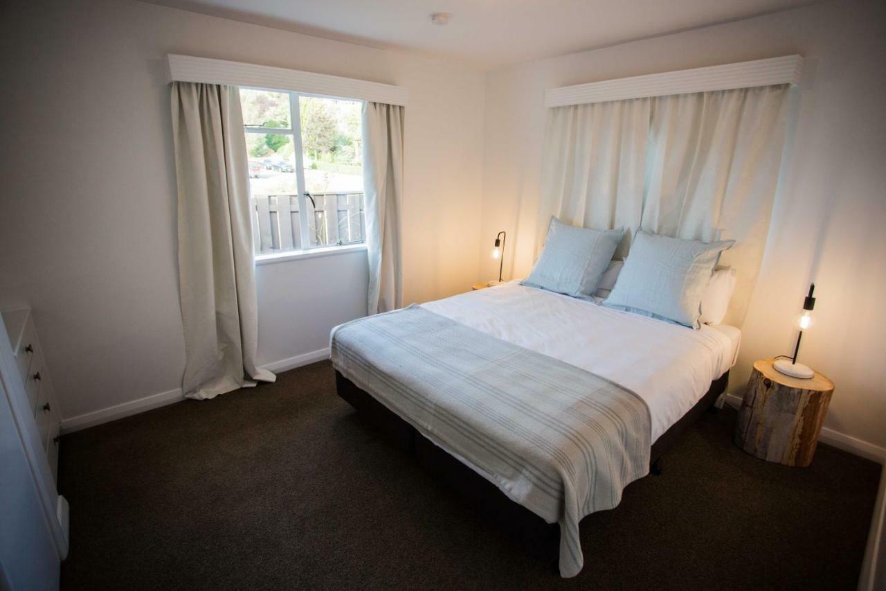 Ferienhaus 1 - Delightfully Fresh, Private Close To Town Wanaka